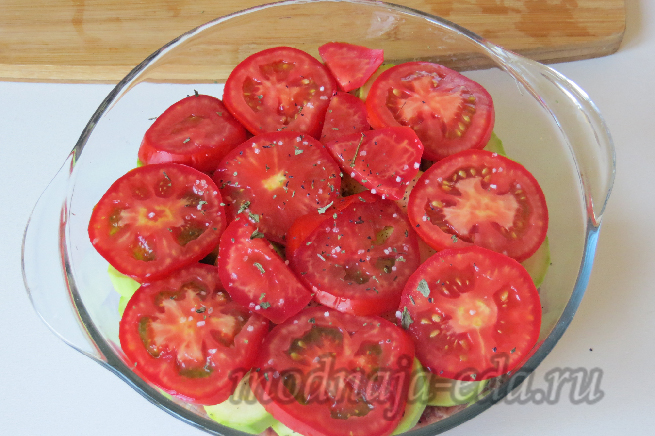 kabachki-s-farshem-tomaty