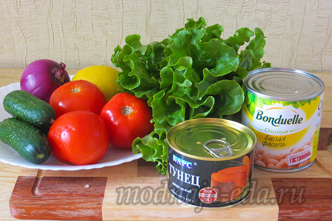 Salat-s-tuncom-i-fasol'ju-ingredienty