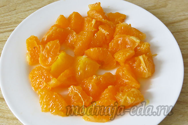 Salat-so-svekloj-ochishhennyj-mandarin
